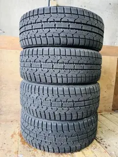 23年製新品スタッドレスTOYOガリットGIZ 225/55R17 4本セット 23年製新品スタッドレスTOYOガリットGIZ 225/55R17 4本セット
