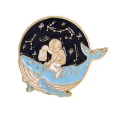 宇宙飛行士とクジラのブローチ