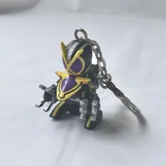 仮面ライダー555 キーホルダー　仮面ライダーカイザ&サイドバッシャー