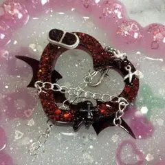 病みかわ キーホルダー ハート