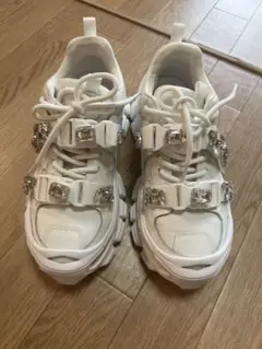 ホワイト ビジュー装飾 スニーカーサイズ23.5cm