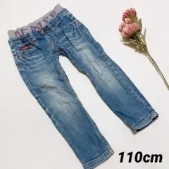 Item thumbnail for item e8111769-1b3f-44cc-86d2-464da77b86f5
