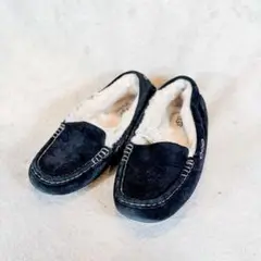 Item thumbnail for item cbf462f7-7034-4d77-9a19-7ee6a6fefd12