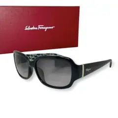 美品★Salvatore Ferragamo サングラス 黒 ユニセックス