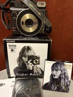テイラースウィフト Taylor Swift instax square SQ6 Amazon | Fujifilm Instax Square SQ6 インスタントフィルム