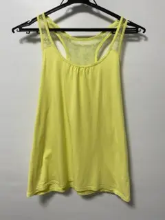 UNIQLO イエロータンクトップ M