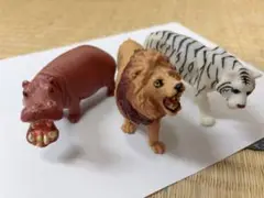 動物フィギュアセット ヒョウ・ライオン・ホワイトタイガー