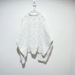 【アンティローザホリデイ】オフホワイト ハイネック 編み模様 ニット　Fサイズ