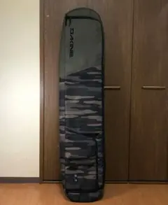 【タイムセール】ダカイン TOUR 157cm スノーボードトラベルケース