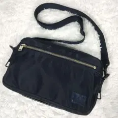 Item thumbnail for item 573ef07c-1263-4237-9725-542380b6b636