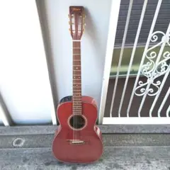 Takamine（高峰楽器製作所）ギターヘッドの置物 歴史を飾ったレジェンドギター｜高峰楽器製作所 - タカミネギター