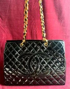 極美品 レア シャネル CHANEL バッグ 鞄 マトラッセ エナメル デカココ