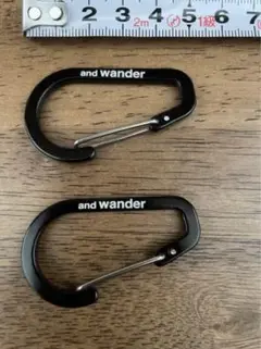 and Wander アンドワンダー カラビナ 2個セット