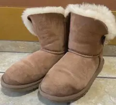 Item thumbnail for item 03759111-9daa-4a43-8317-bba24d2c61f6