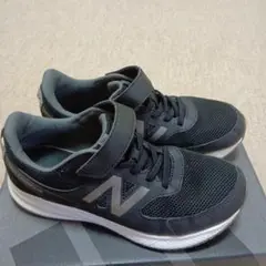 New Balance ブラック スニーカー ベルクロ24cm