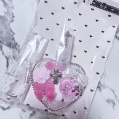 スプレーボトル デコ ギャル ハート 羽 リボン ピンク キーホルダー
