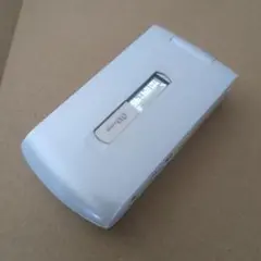 au A5523T 折りたたみ式携帯電話本体 ジャンク