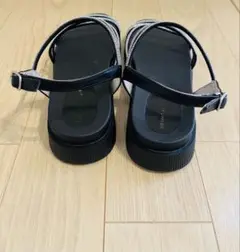 ORIENTAL TRAFFIC ラインストーンサンダル　黒