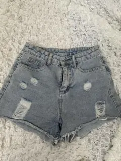 デニムダメージショートパンツ