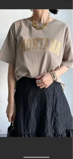 DouDou Tシャツ　MONTANAグリッタープリントTEE