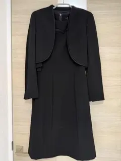 ユキコハナイ クラシコ 美品礼服　喪服　フォーマルワンピース黒　冠婚葬祭