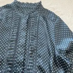 【美品】　SHIPS ソリッドフリルピンタックレースブラウス　ダークブルー 長袖