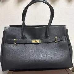 AULENTTI ブラックレザー ハンドバッグ