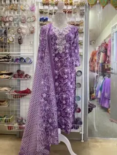 Item thumbnail for item ae1d9f68-33da-4a70-a578-420aa5b3a26b