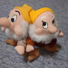 ディズニー　白雪姫　七人の小人　ぬいぐるみ　2体　クレーンゲーム景品
