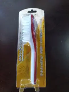 ノ―ヴェ サローネ ヘアカットブラシ レッド