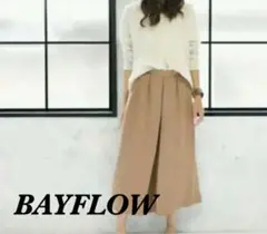 BAYFLOWワイドパンツ