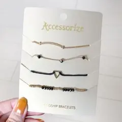 〈新品〉accessorize 4連ブレスレット　華奢アクセサリー　ゴールド　黒