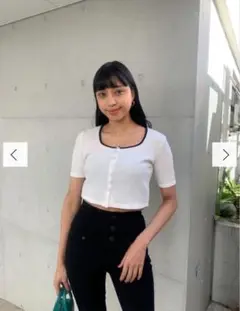 ‼️最終価格‼️EMODA コンパクトショートリブニット