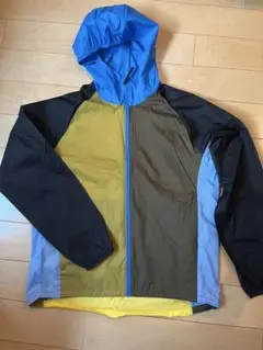 UNIQLO MARNI ポケッタブル　フード付きナイロンパーカー