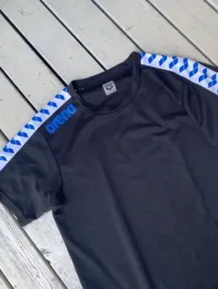 未使用 アリーナ ARENA 　ヤクルト　Tシャツ　S