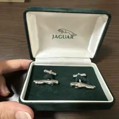 ジャガー　カフス　スーツ　メンズ　シルバー　ケースあり　車