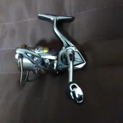 17アルテグラ 2500s 美品 スピニングリール
