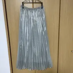 GU　ラメプリーツスカート