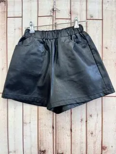 ⭐︎ANAP⭐︎ 夏物SALE⭐︎辛めフェイクレザーショートパンツF【中古】a12