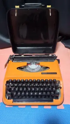 タイプライター　Brother