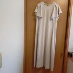 ＧＵ新品タグ付き★バックオープンワンピース XL ナチュラル