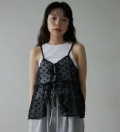 dlwcys フラワーシアートップス　キャミソール　美品