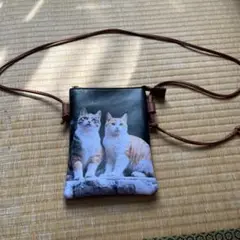 【22時までセール】猫デザイン レザー風 サコッシュ