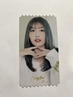 twice ポップアップ 入場特典  韓国限定 7周年  モモ