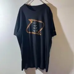 T-61 boostmobile ネオン 企業 ロゴ Tシャツ ブラック