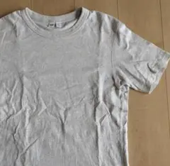 ユニクロ　Tシャツ