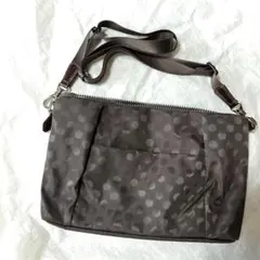 Y'SACCS イザック　Polka Dots ポシェット　ショルダーバッグ