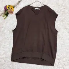 【ニコアンド】Vネック　ベスト　スウェット　スキッパー　ゆるだぼ　ダークブラウン