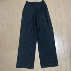 ストライプスラックス