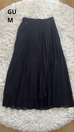 GU プリーツロングスカート M